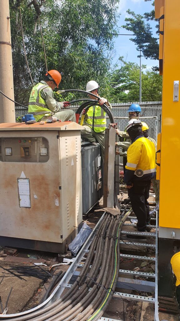 CÔNG TY TNHH XÂY LẮP ĐIỆN VÀ CƠ KHÍ VST