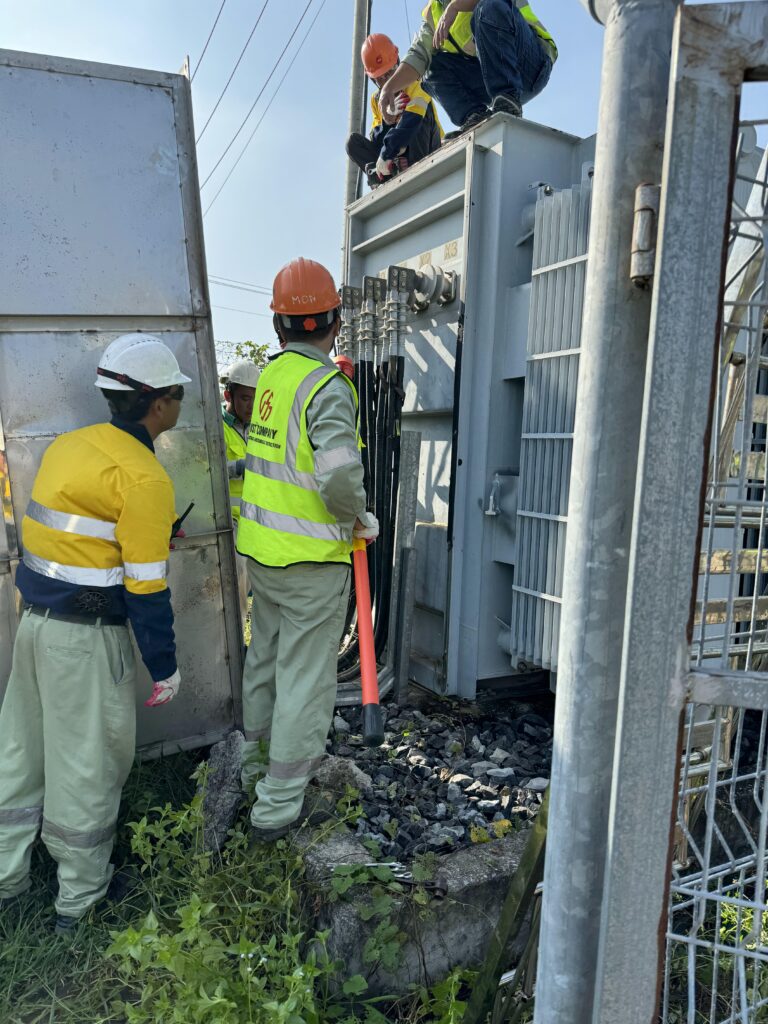 CÔNG TY TNHH XÂY LẮP ĐIỆN VÀ CƠ KHÍ VST